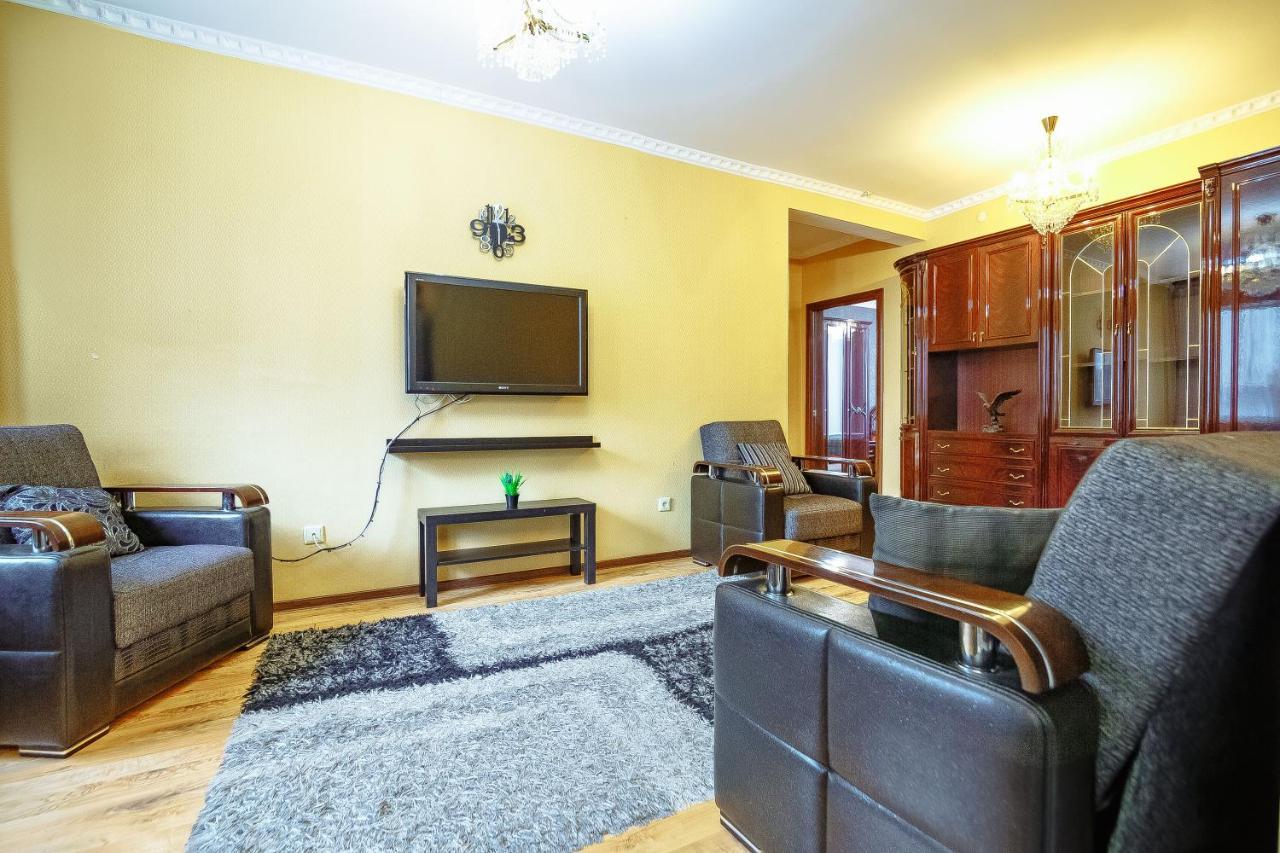 Two Bedroom Apartment On Syganak Street 64-1 Астана Экстерьер фото