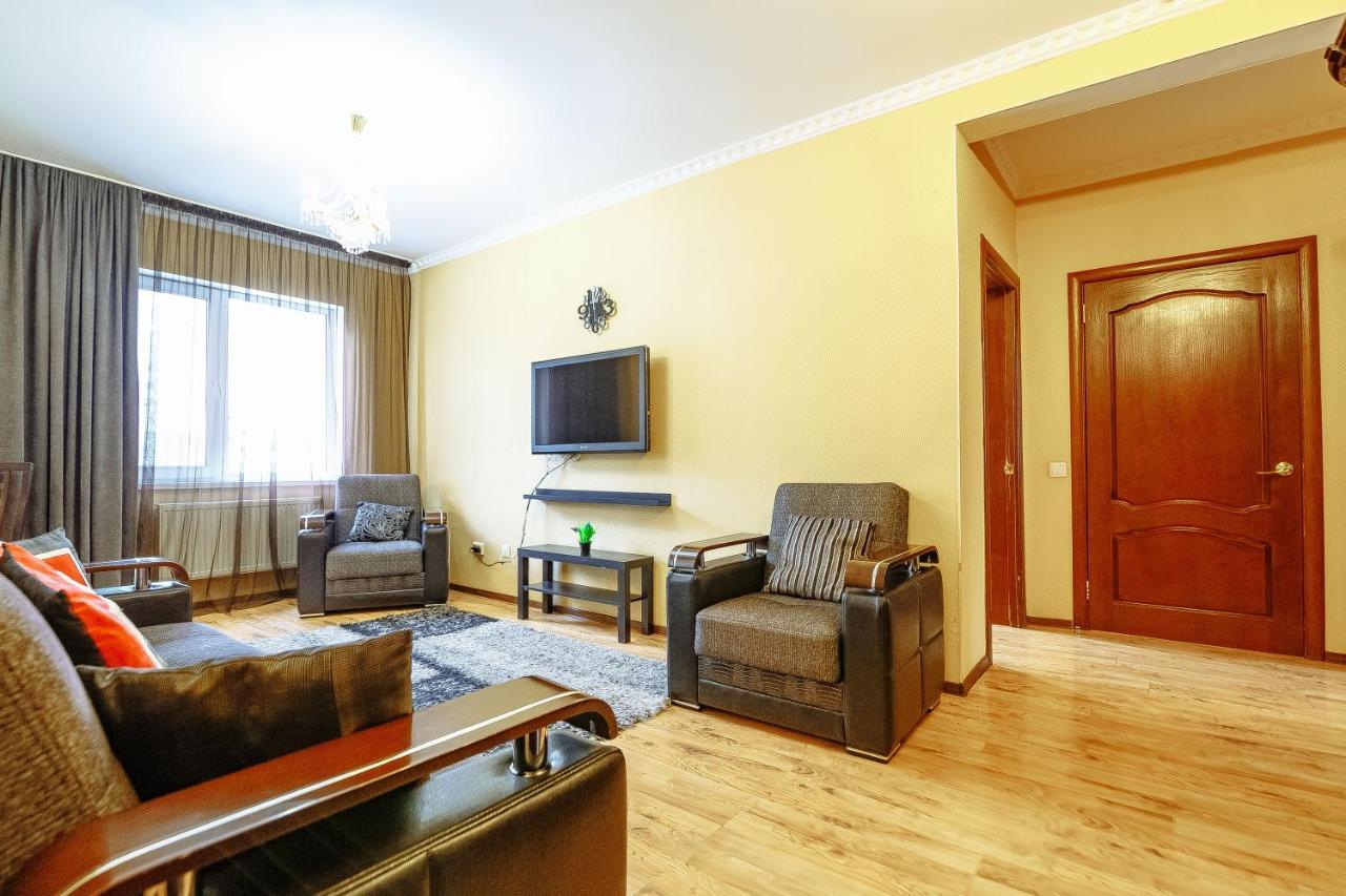 Two Bedroom Apartment On Syganak Street 64-1 Астана Экстерьер фото